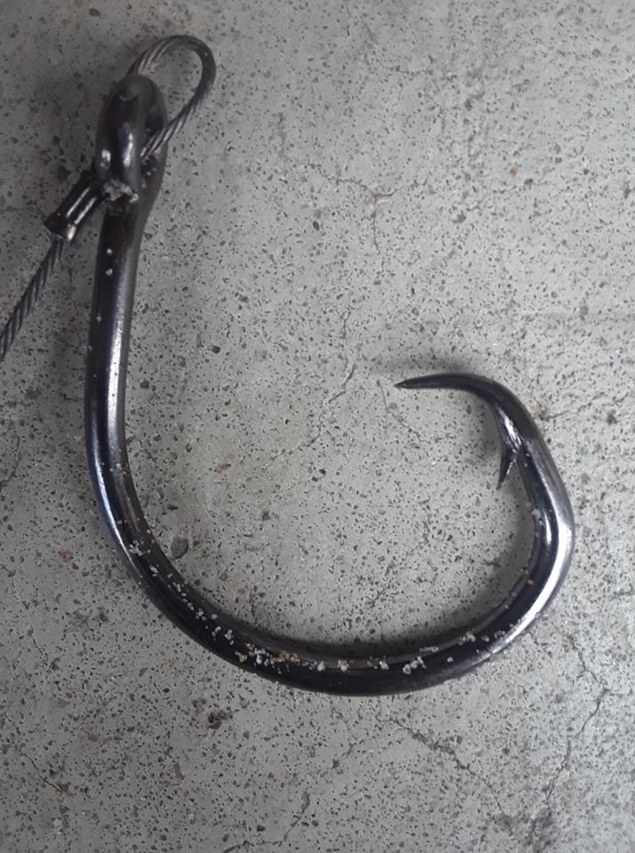 hook a hole in the ground